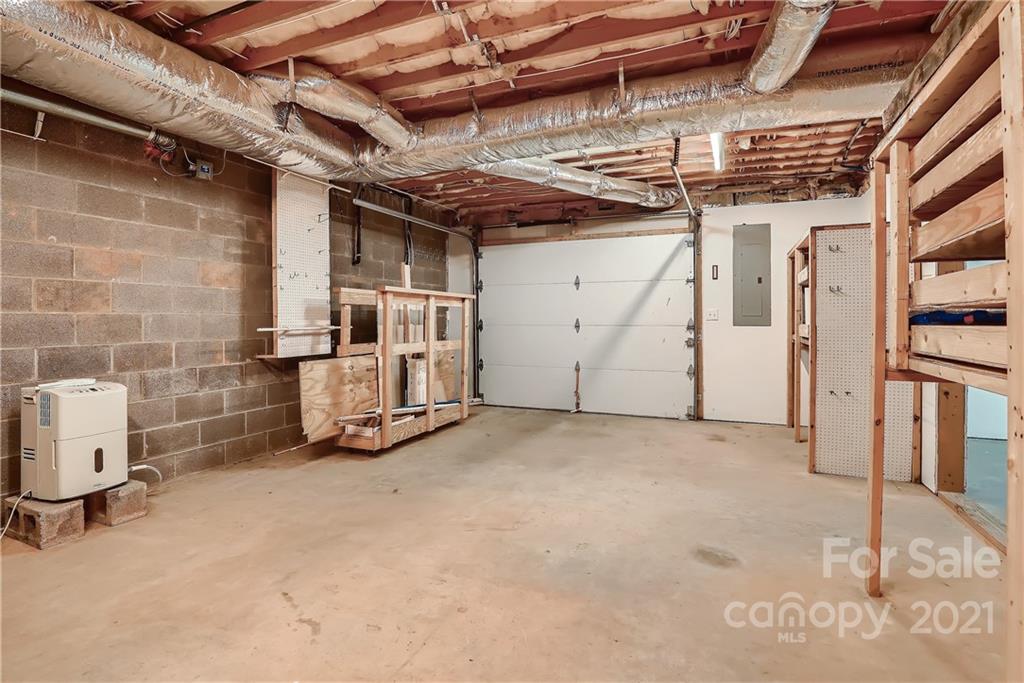 12926 Hamilton Pl Drive Fort Mill, SC 29708 - Photo 22 of 31 a view of a room with gym equipment