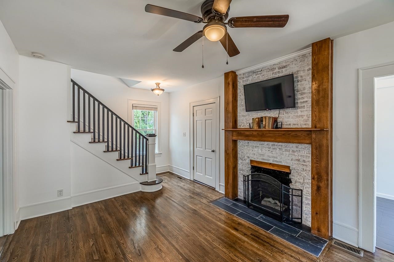 157 North Highpoint Road Spartanburg, SC 29301 - Photo 12 of 44