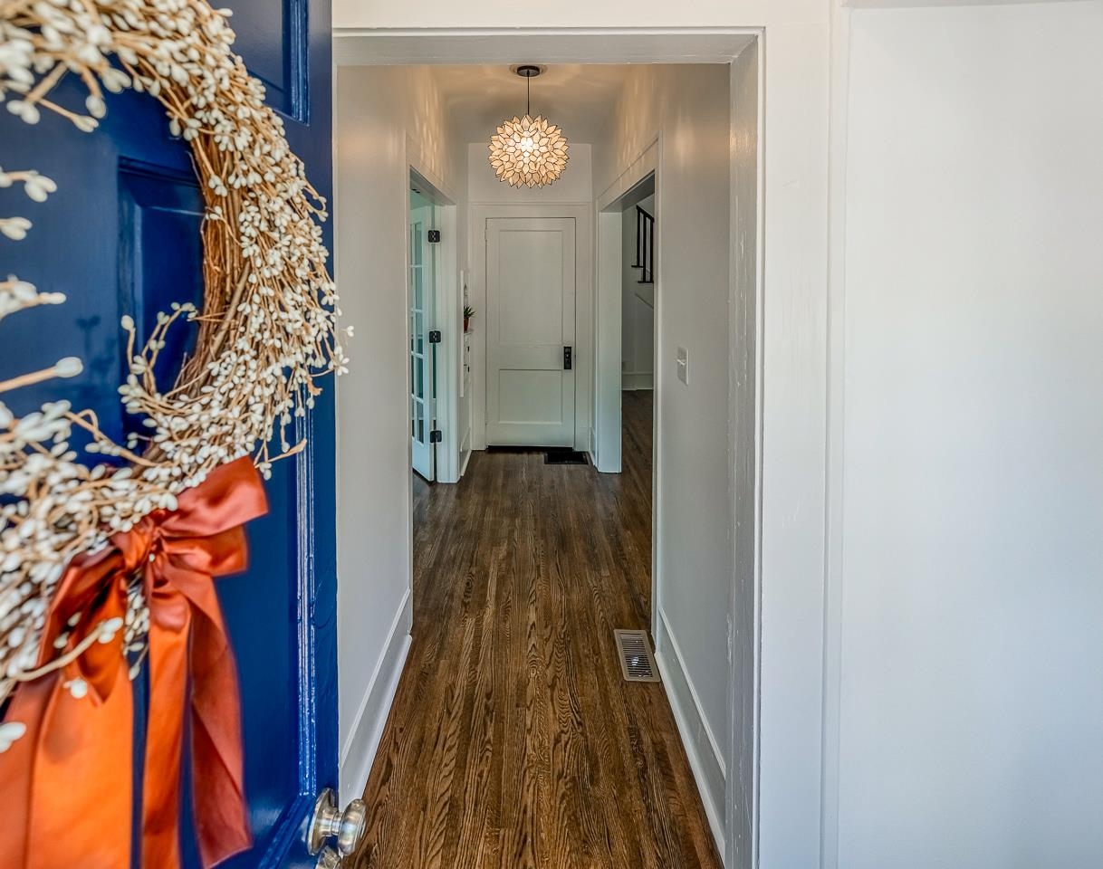 157 North Highpoint Road Spartanburg, SC 29301 - Photo 2 of 44
