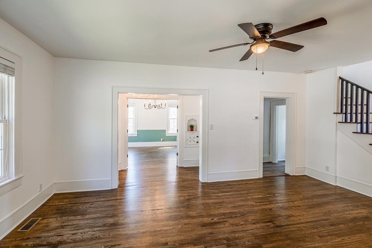 157 North Highpoint Road Spartanburg, SC 29301 - Photo 10 of 44