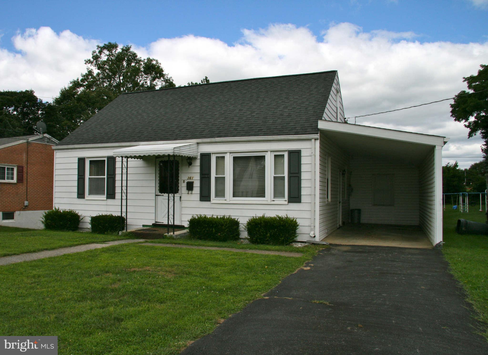 361 Nottingham Road Hagerstown, MD 21740 - Photo 1 of 16 a house that has a big yard in front of it