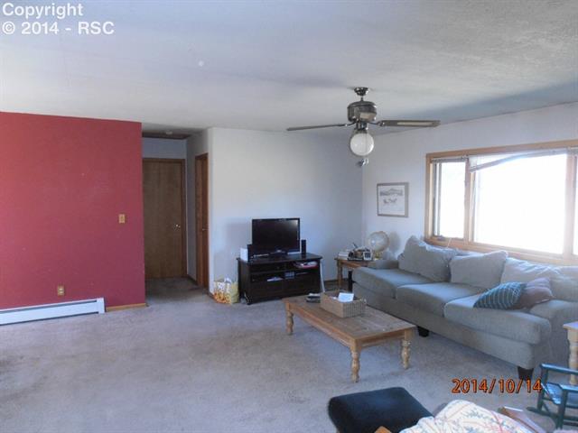 19275 Spring Valley Road Monument, CO 80132 - Photo 8 of 14