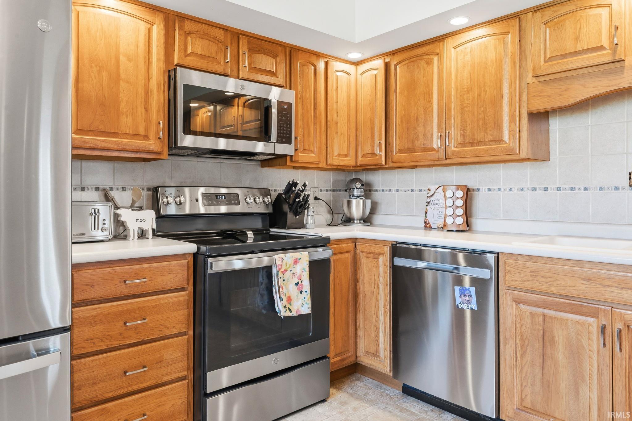 556 Jonathan Way Lafayette, IN 47905 - Photo 12 of 36