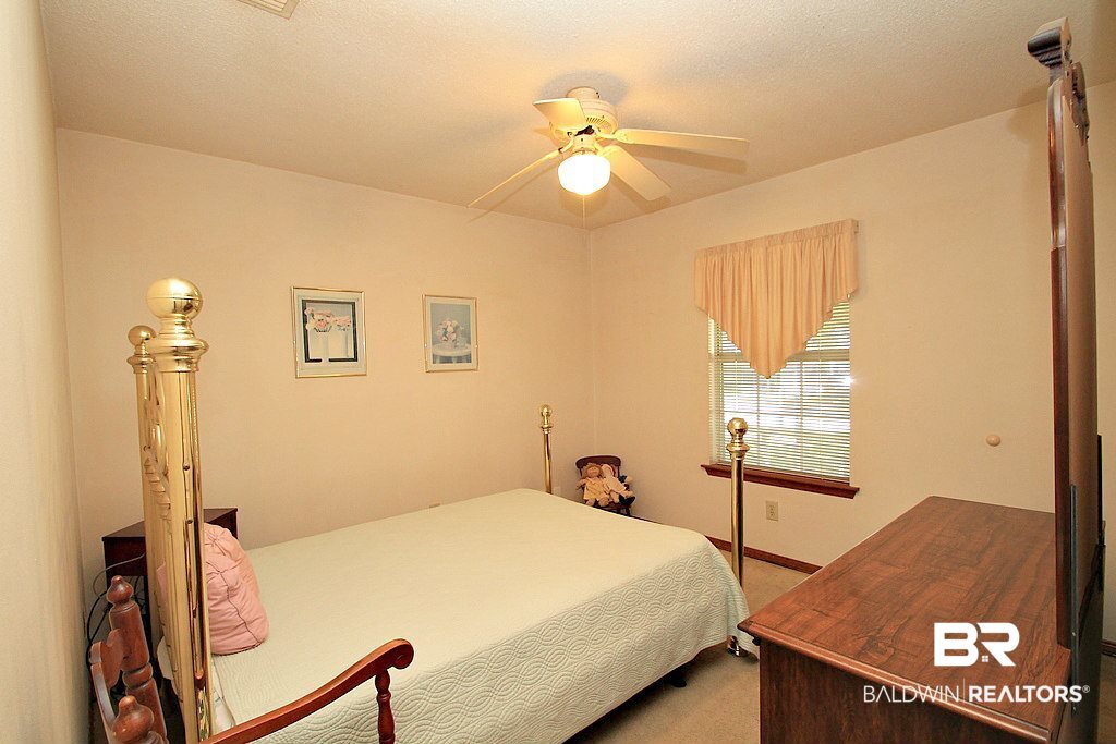 231 Maplewood Loop Daphne, AL 36526 - Photo 10 of 16