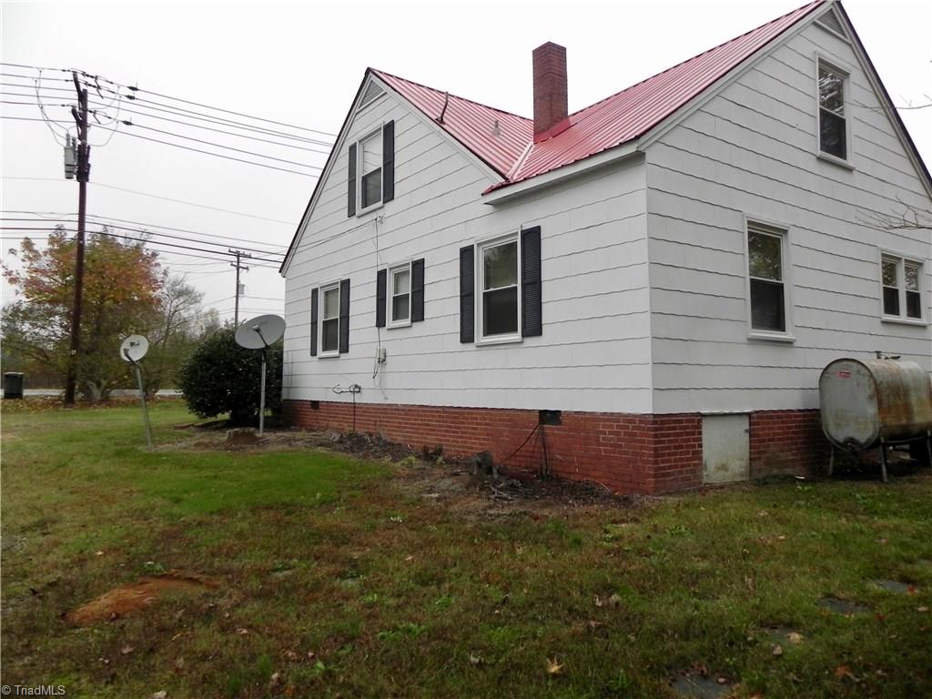 5590 Cedar Square Road Archdale, NC 27263 - Photo 3 of 15 Gallery Image 3