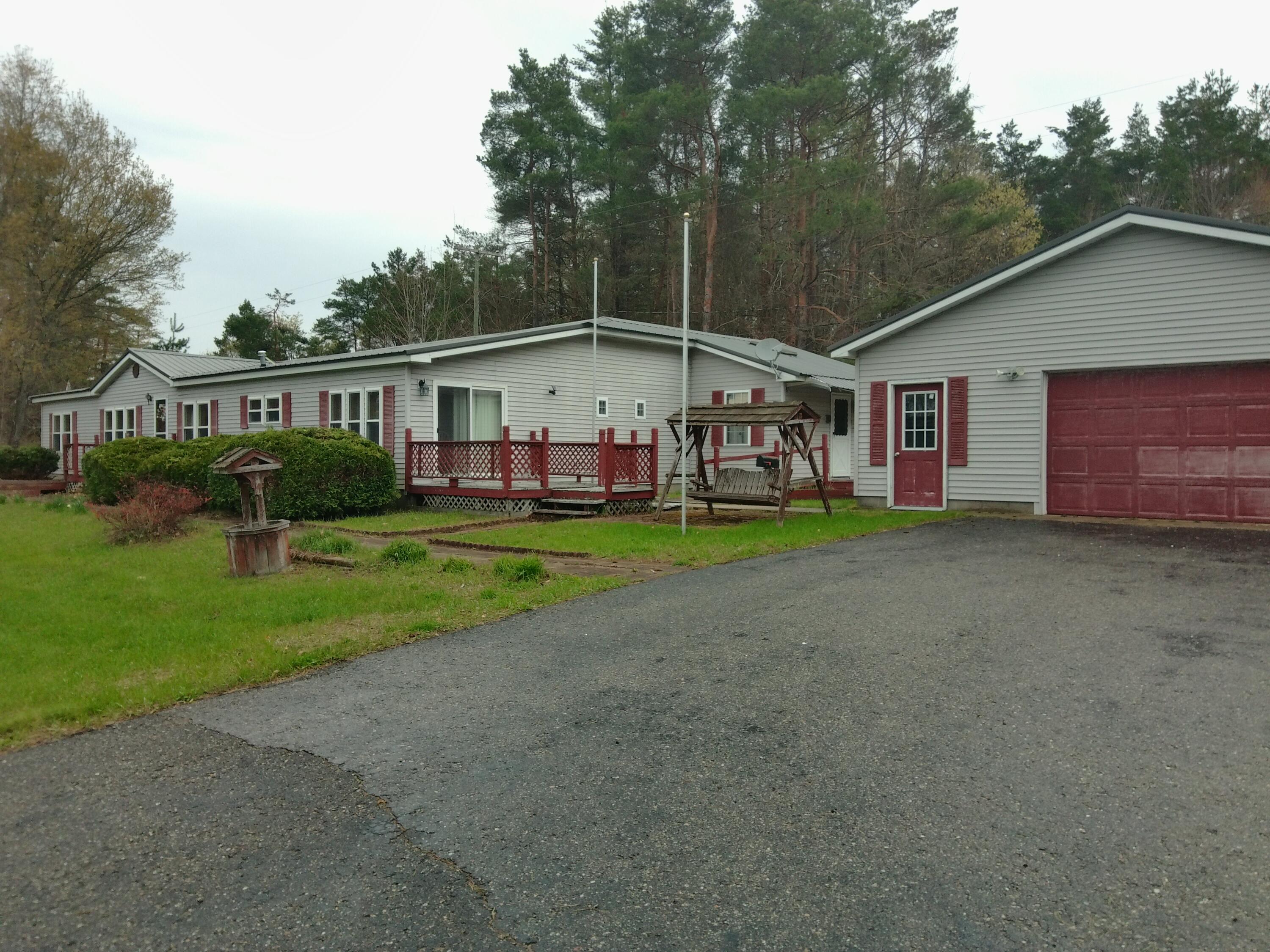 2127 South 29 Road Cadillac, MI 49601 - Photo 4 of 38 Gallery Image 4