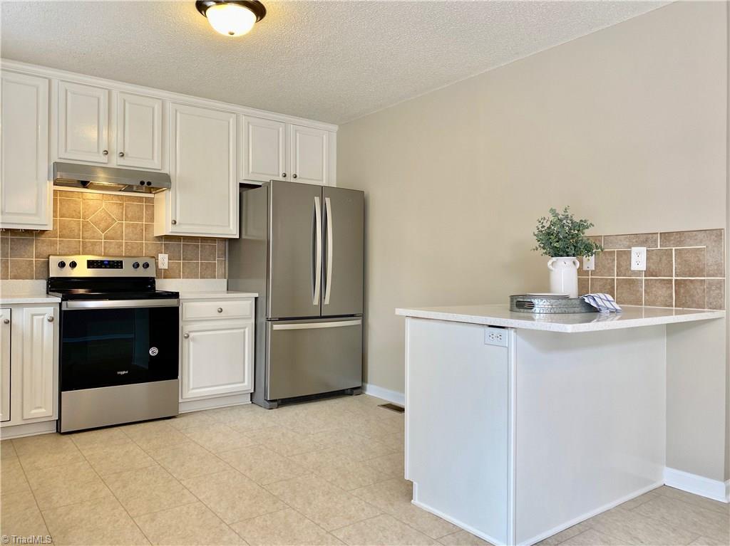 6360 Holder Road Clemmons, NC 27012 - Photo 6 of 26 Gallery Image 6