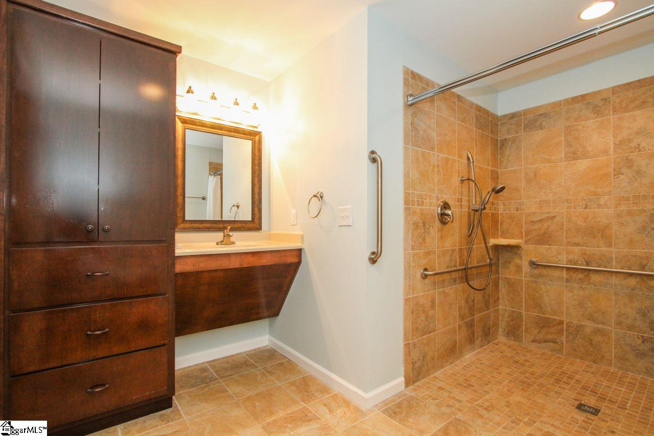 239 Carson Road Easley, SC 29642 - Photo 20 of 36 Gallery Image 20