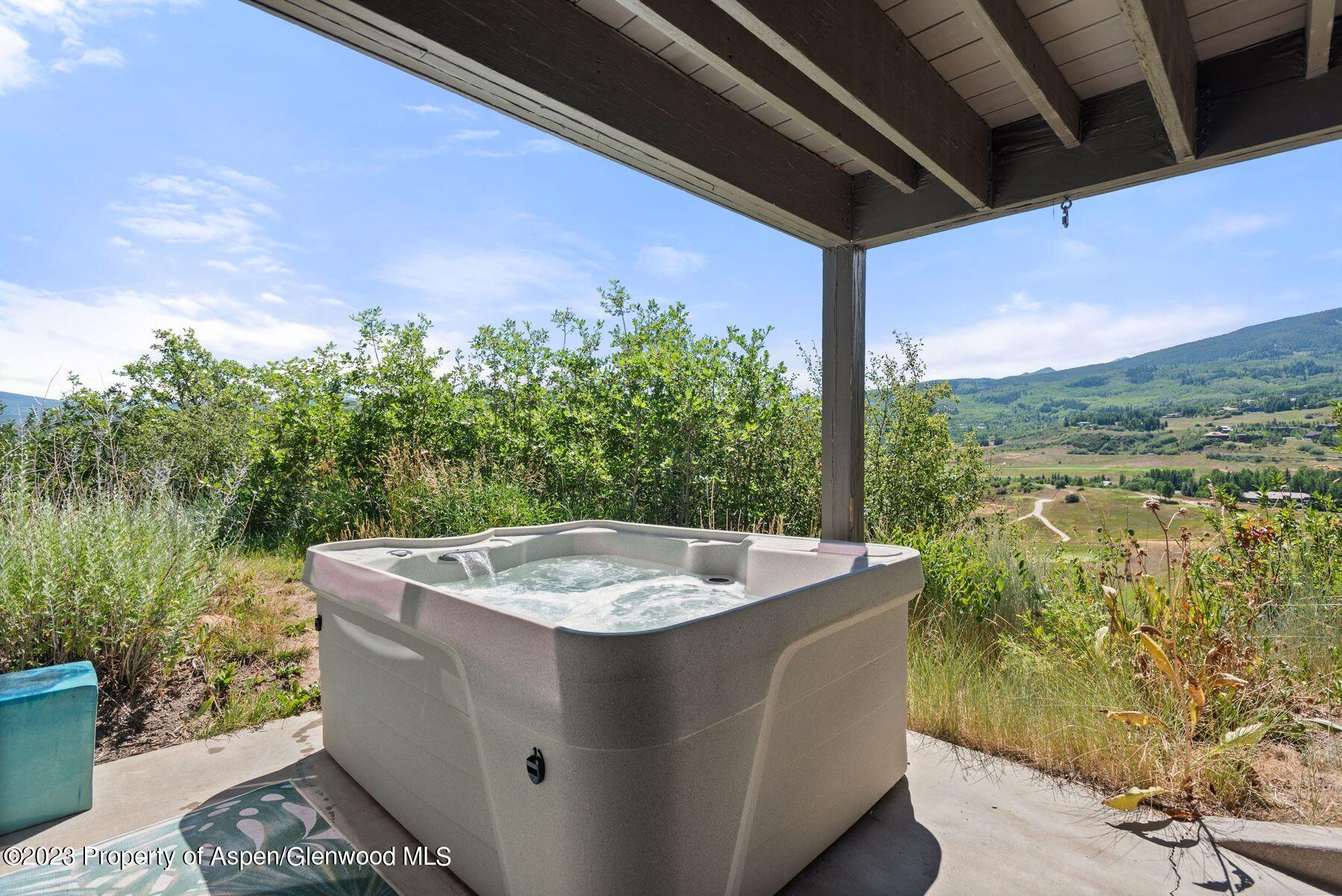 61 Oak Ridge Road Snowmass Village, CO 81615 - Photo 46 of 48 a view of a couches in a patio