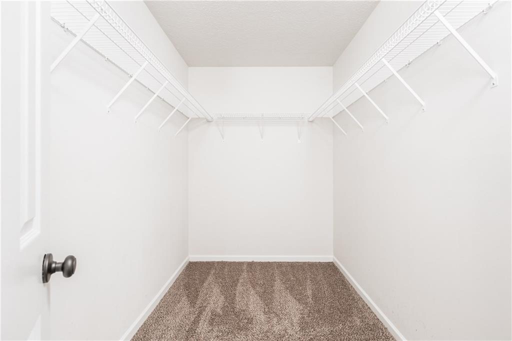 14902 Oak Road Carmel, IN 46033 - Photo 13 of 20