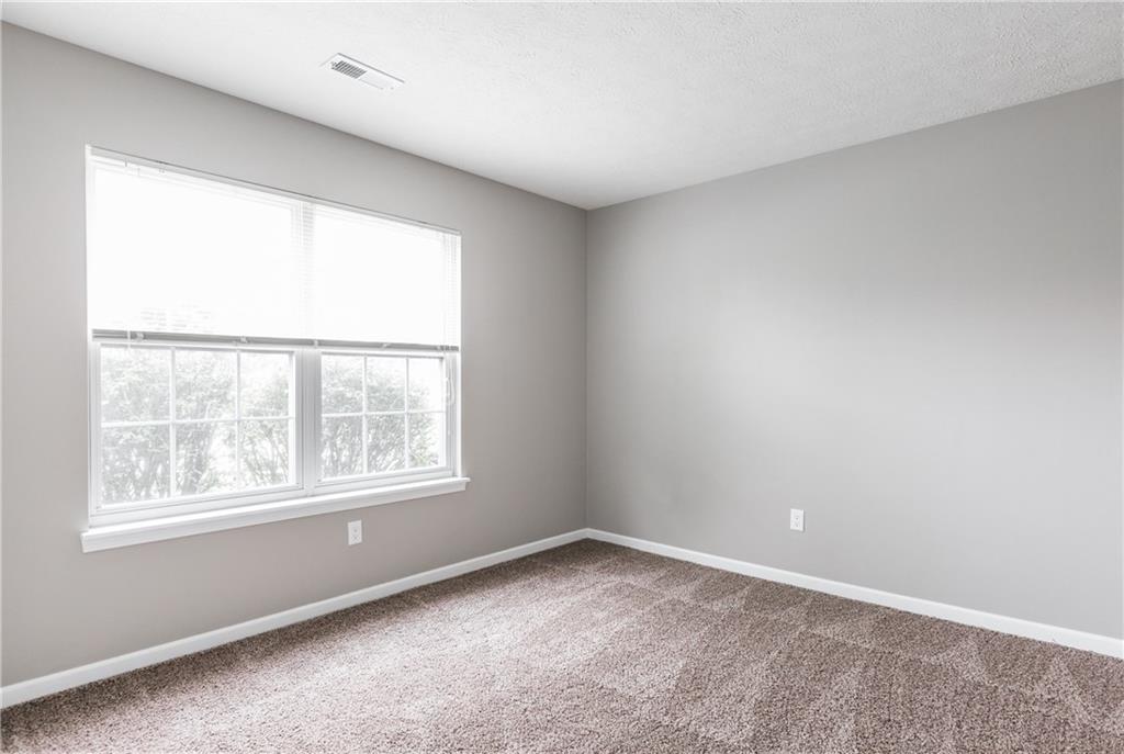 14902 Oak Road Carmel, IN 46033 - Photo 14 of 20
