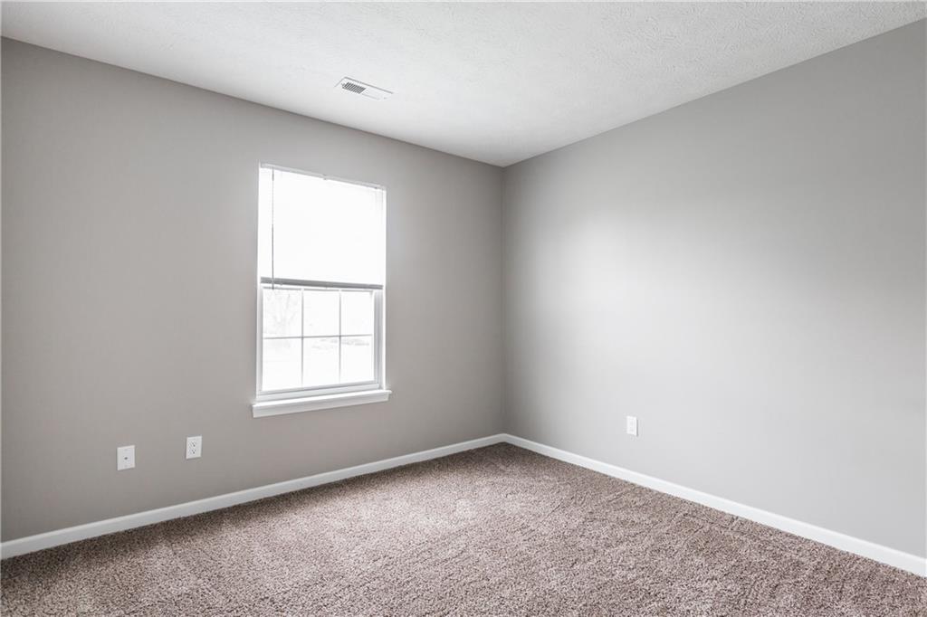 14902 Oak Road Carmel, IN 46033 - Photo 16 of 20