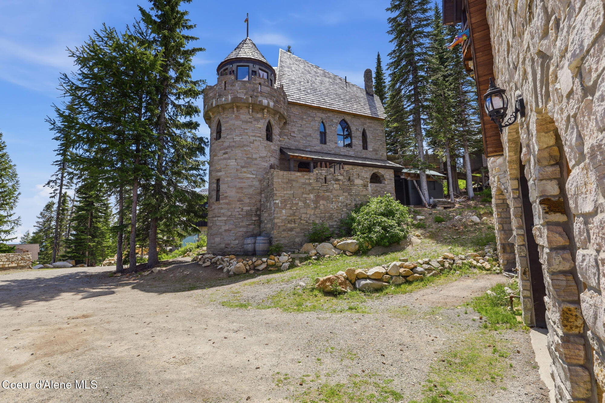 1018 Mogul Hill Road Sandpoint, ID 83864 - Photo 79 of 100 95
