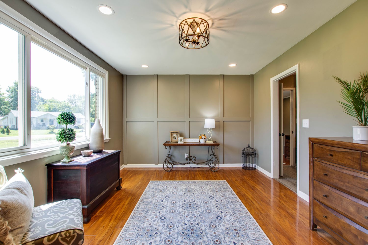 604 Cardinal Drive Murfreesboro, TN 37130 - Photo 6 of 16 a living room with furniture and a large window
