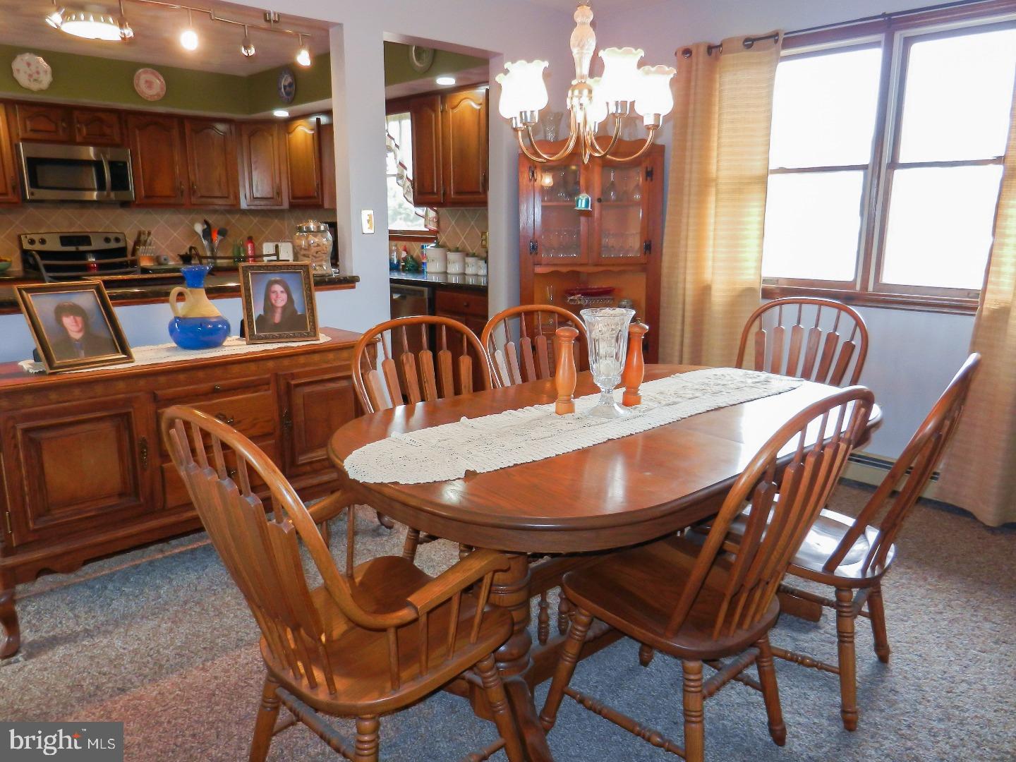 32 Keen Road Spring City, PA 19475 - Photo 5 of 25