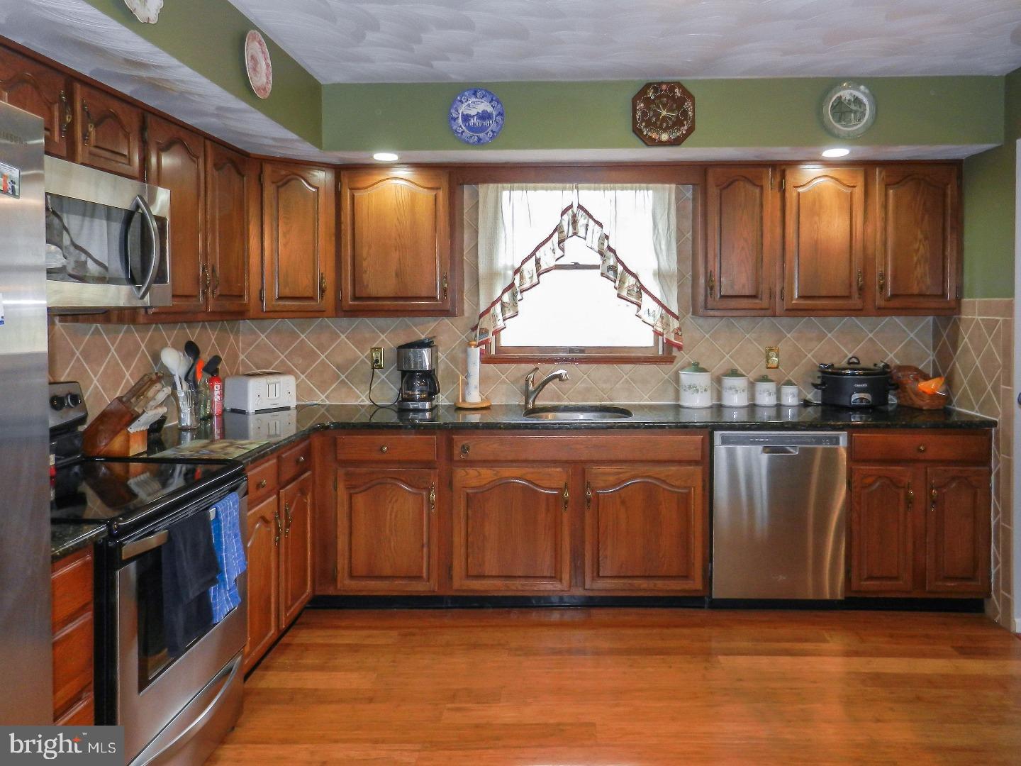 32 Keen Road Spring City, PA 19475 - Photo 6 of 25