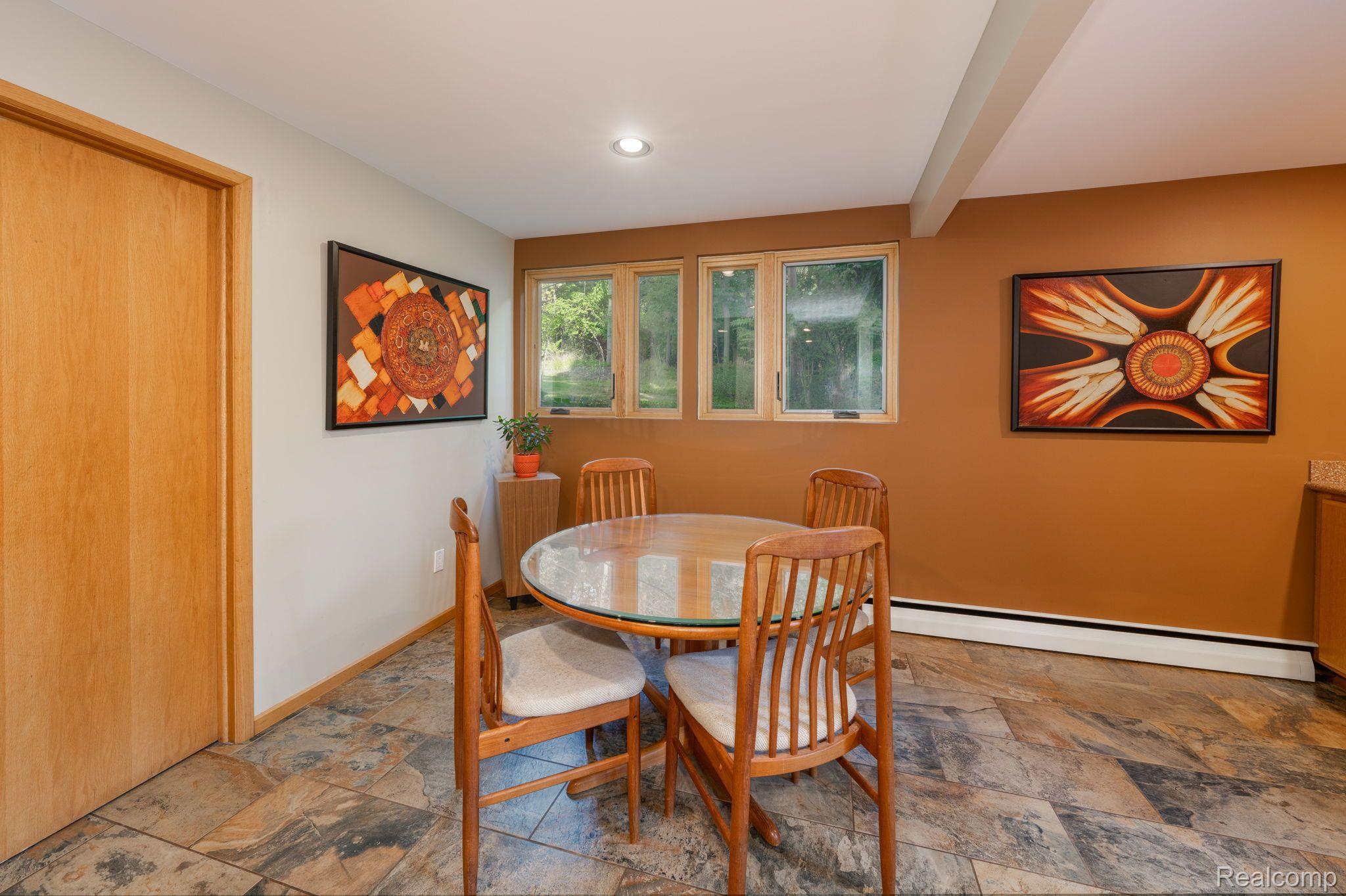 29590 Highmeadow Road Farmington, MI 48334 - Photo 26 of 39 Gallery Image 26