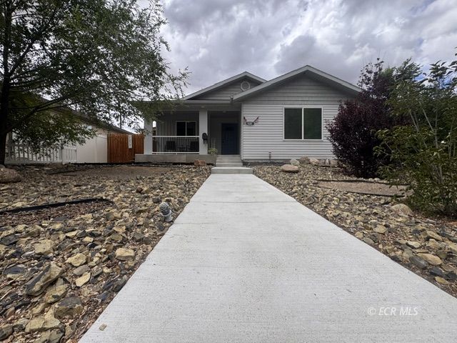 531 Sage Street Elko, NV 89801 - Photo 1 of 45