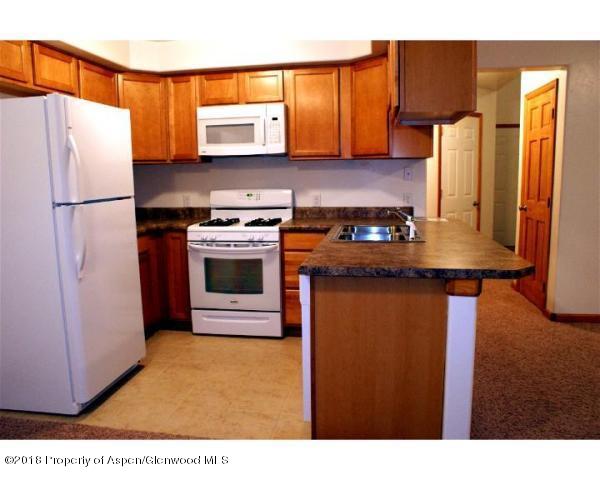 3103 Howard Avenue Rifle, CO 81650 - Photo 3 of 7 Bluffs kitchen