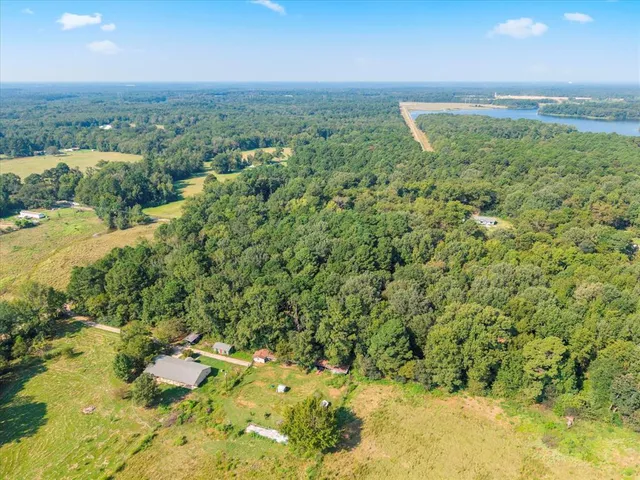a view of a yard with an outdoor space
