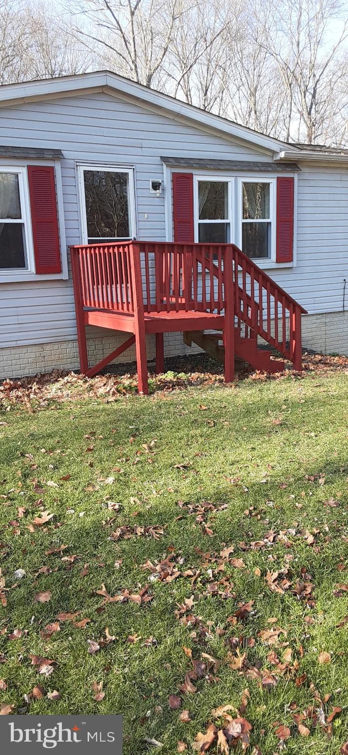 233 Short Kearneysville, WV 25430 - Photo 12 of 33 Front Deck Freshly Painted and ready for new owner
