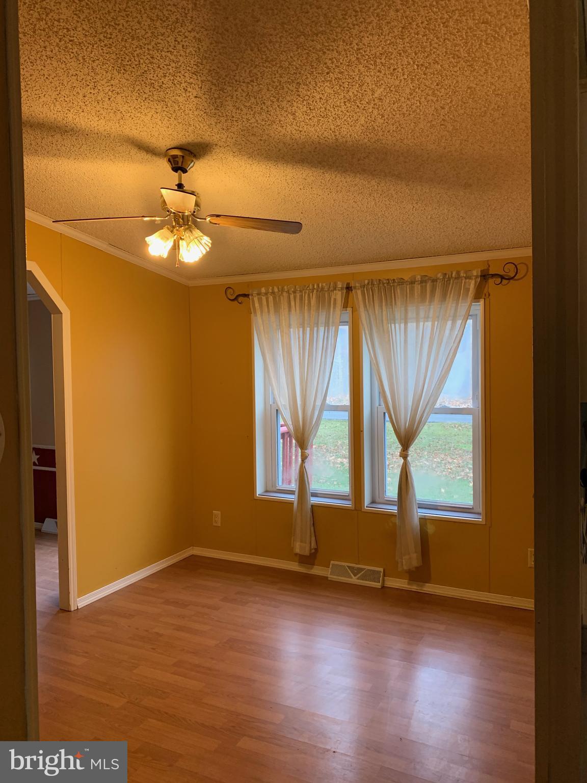 233 Short Kearneysville, WV 25430 - Photo 13 of 33 Spacious Dining Room w/ ceiling Fan/light kit