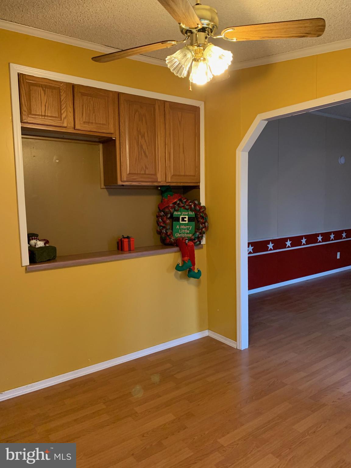 233 Short Kearneysville, WV 25430 - Photo 17 of 33 Built-in Cabinet could be nice bar area Dining Rm