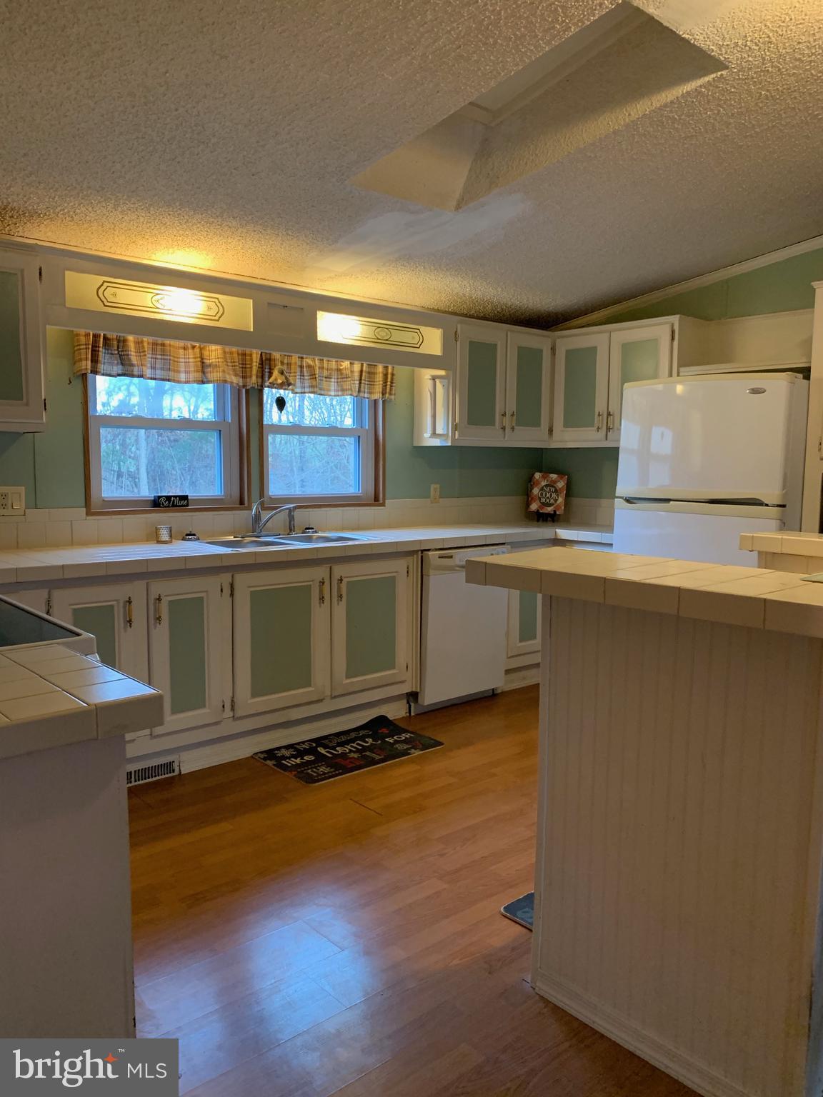 233 Short Kearneysville, WV 25430 - Photo 18 of 33 Kitchen offers lots of Natural Light