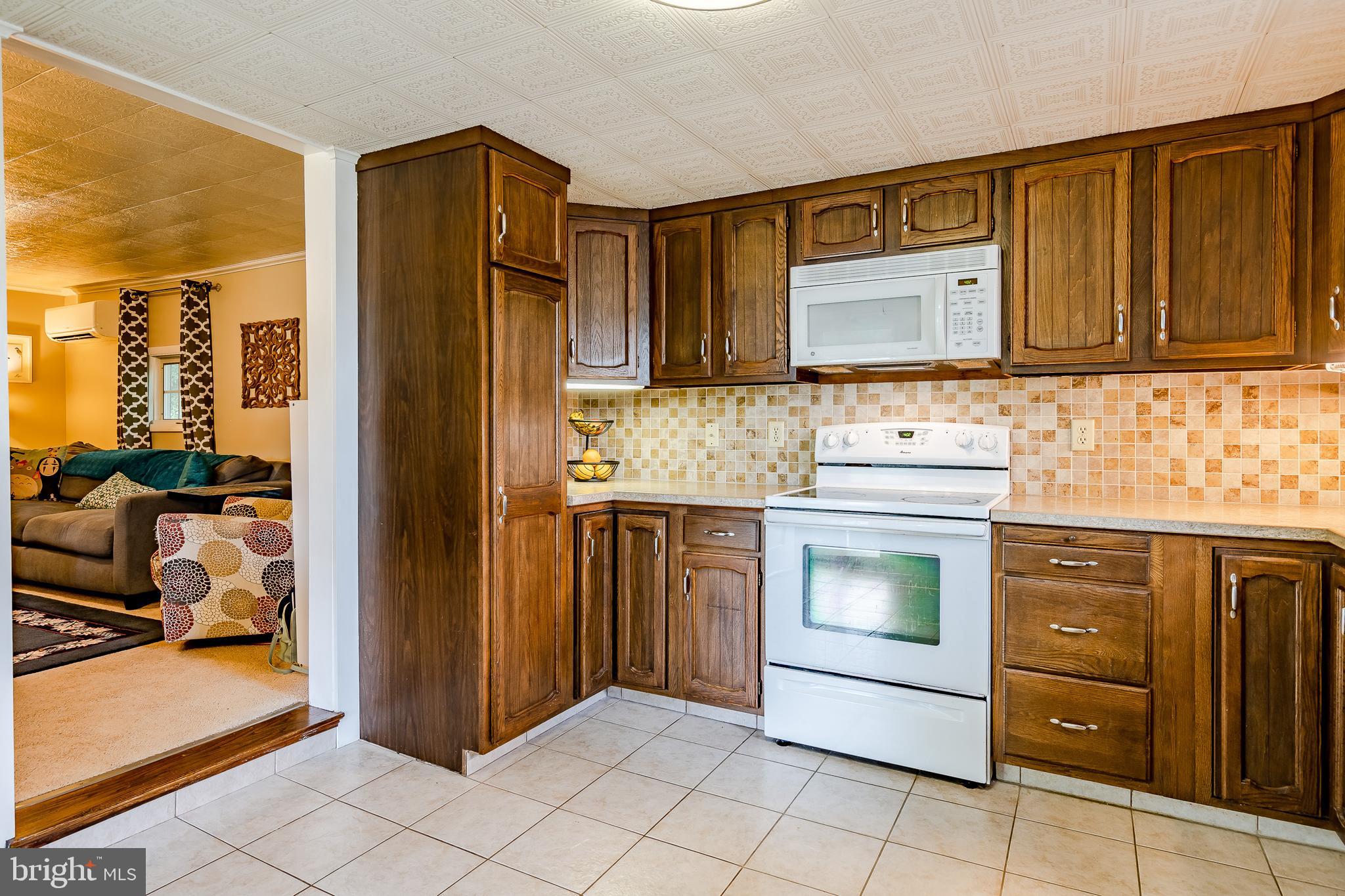 111 Ridge Street Reading, PA 19607 - Photo 9 of 17 Gallery Image 9