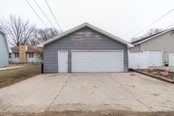 $229,000 | 1530 11th Street North, Fargo, ND 58102