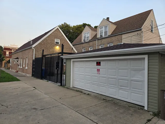 $459,000 | 2800 South St Louis Avenue, Chicago, IL 60623