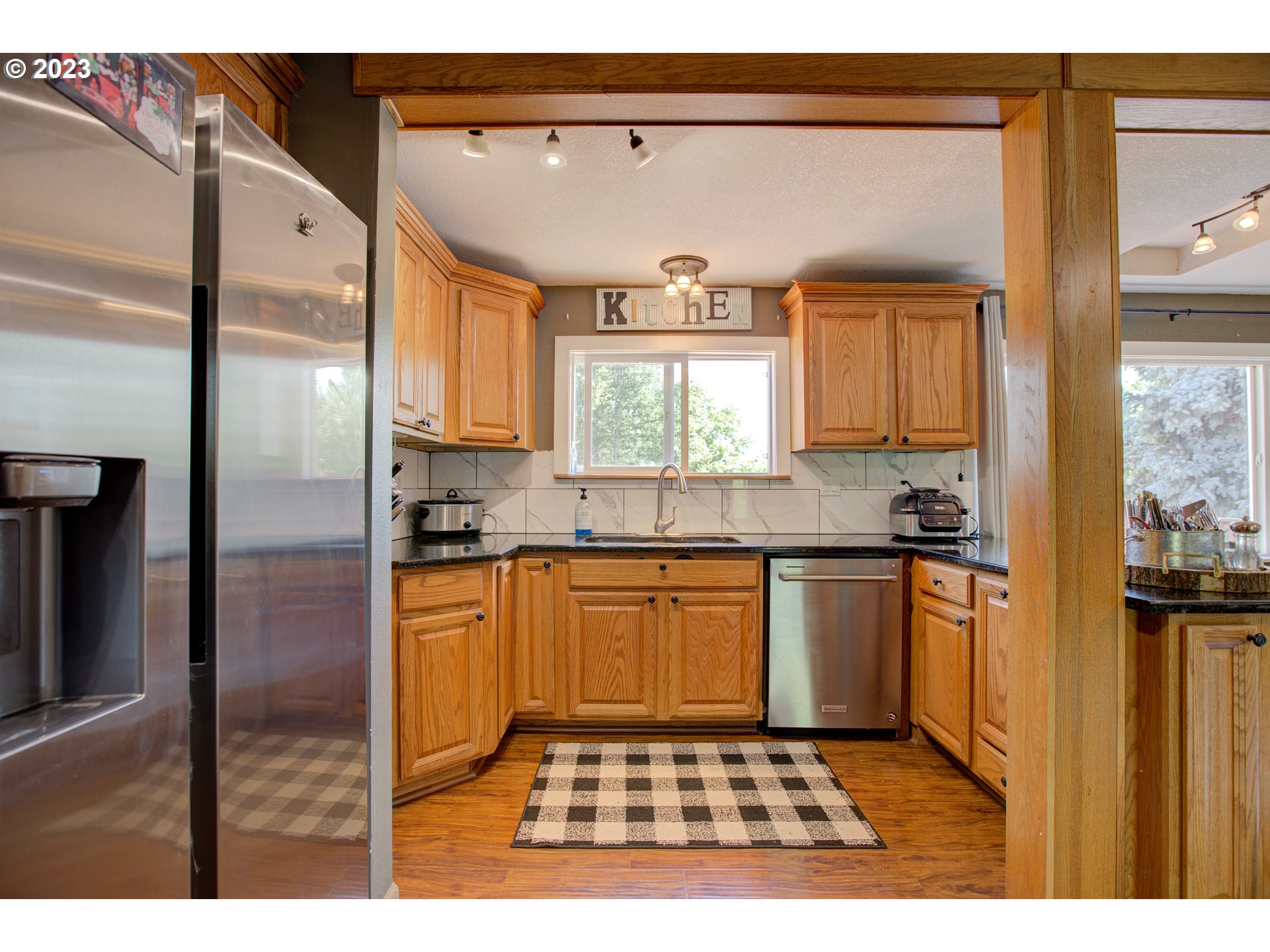 2150 Del Rio Road Roseburg, OR 97471 - Photo 11 of 47 Gallery Image 11