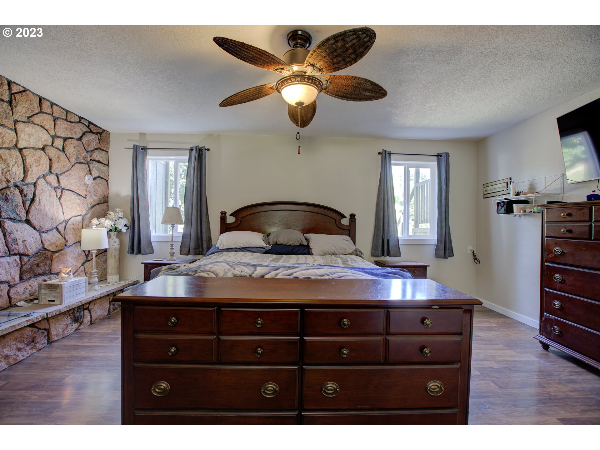 2150 Del Rio Road Roseburg, OR 97471 - Photo 21 of 47 Gallery Image 21