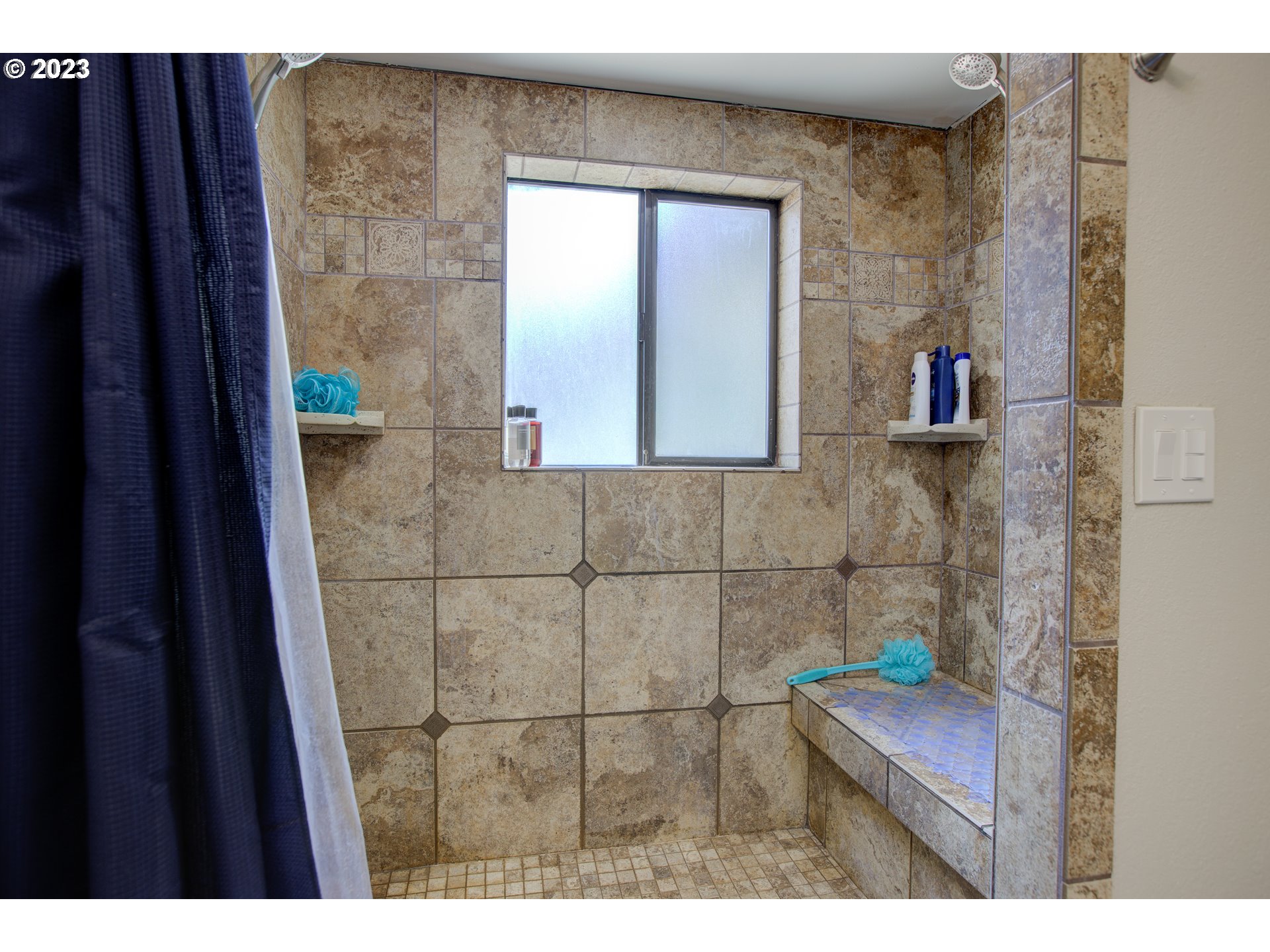 2150 Del Rio Road Roseburg, OR 97471 - Photo 27 of 47 Gallery Image 27