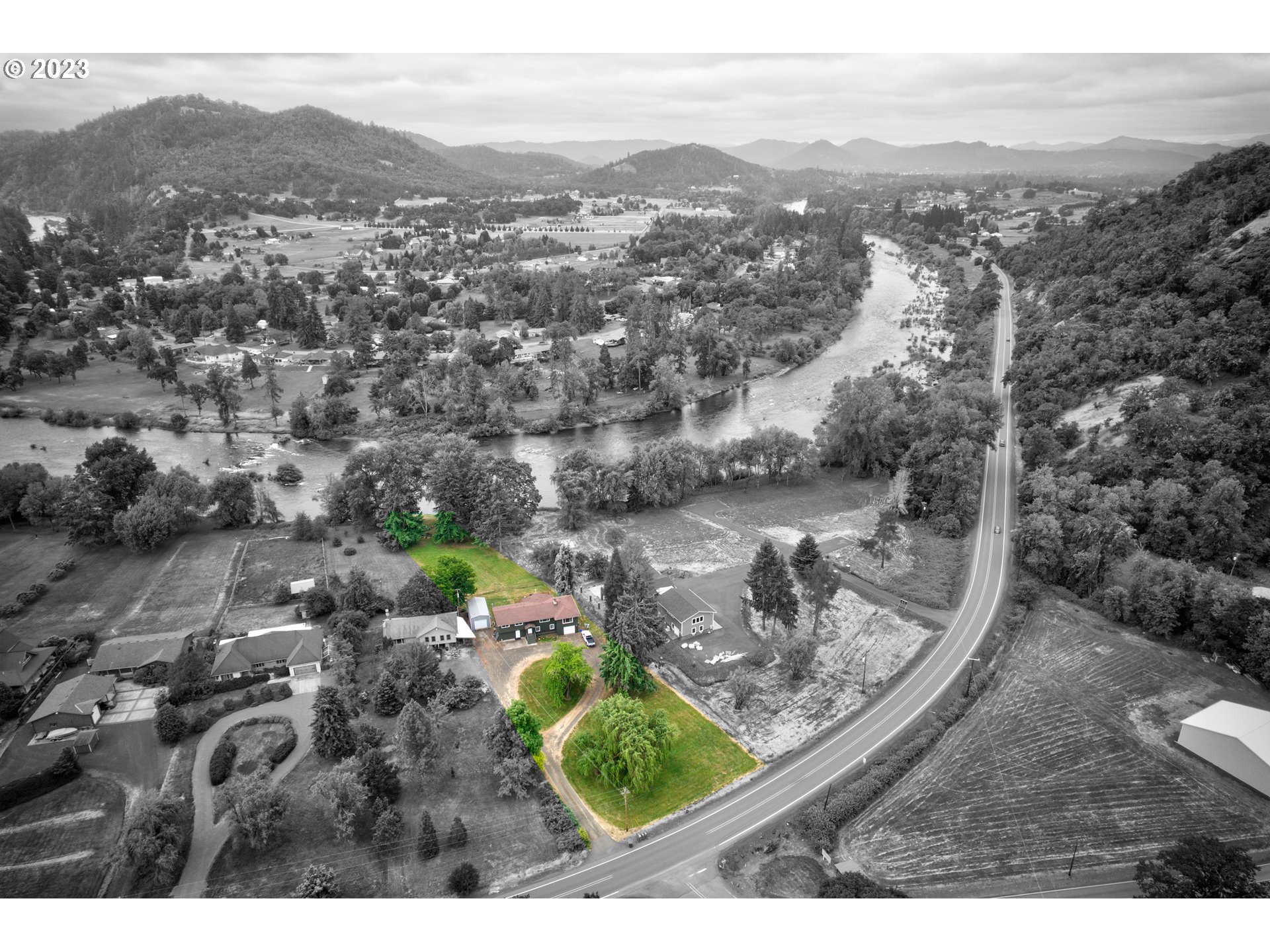 2150 Del Rio Road Roseburg, OR 97471 - Photo 43 of 47 Gallery Image 43