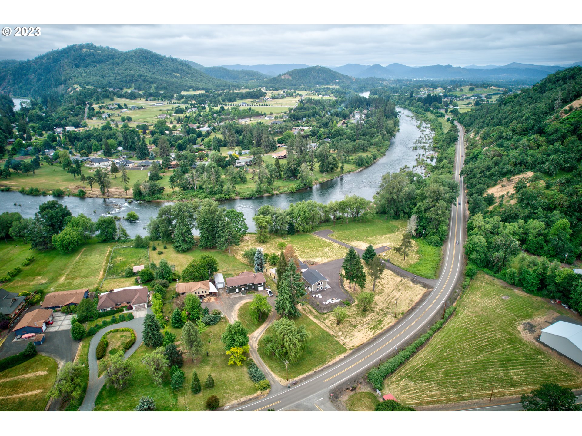 2150 Del Rio Road Roseburg, OR 97471 - Photo 44 of 47 Gallery Image 44