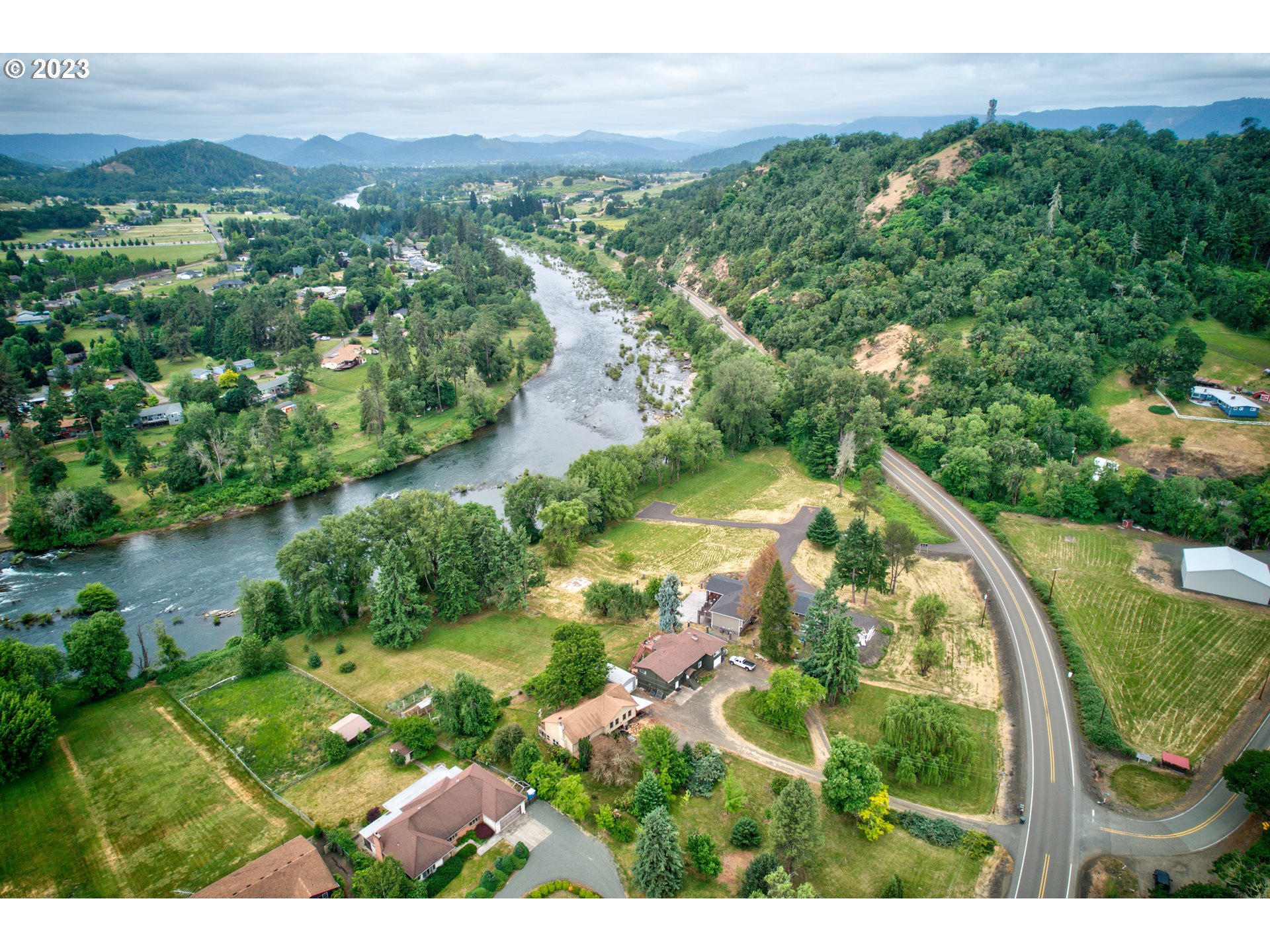 2150 Del Rio Road Roseburg, OR 97471 - Photo 46 of 47 Gallery Image 46