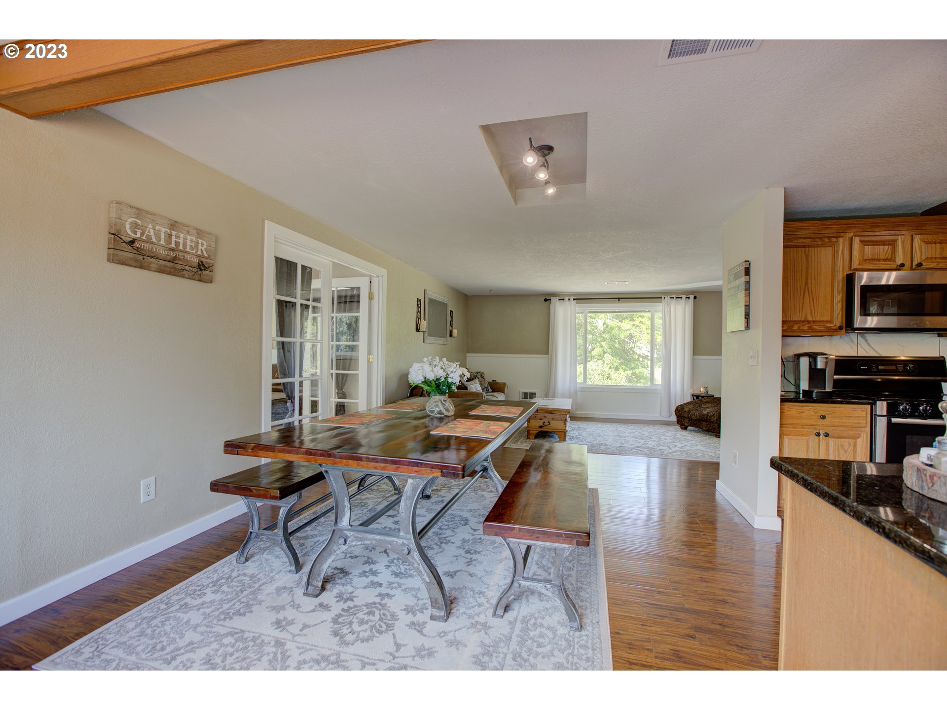 2150 Del Rio Road Roseburg, OR 97471 - Photo 8 of 47 Gallery Image 8