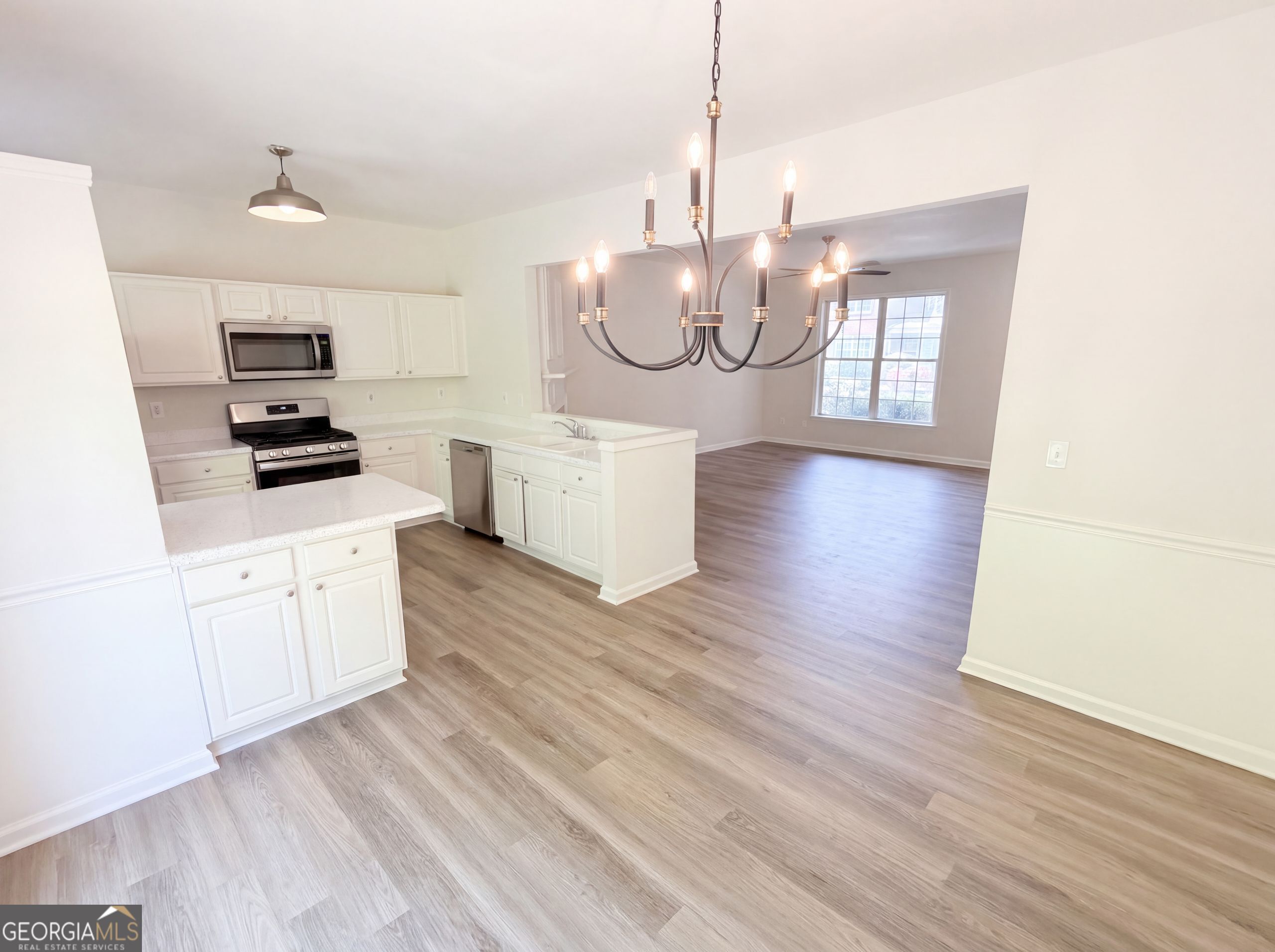 9155 Nesbit Ferry Road, Unit 53 Johns Creek, GA 30022 - Photo 7 of 28 Gallery Image 7