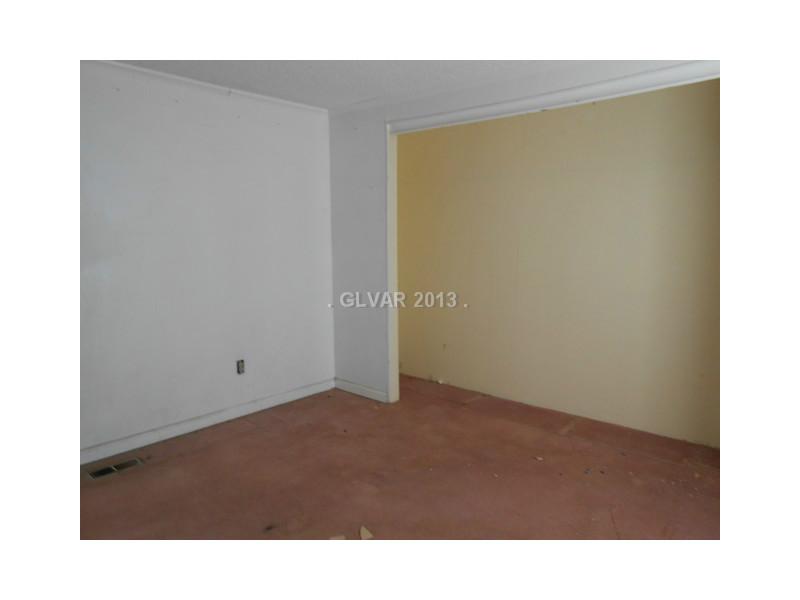 4901 Lawrence Road Pahrump, NV 89048 - Photo 11 of 23 Bedroom.