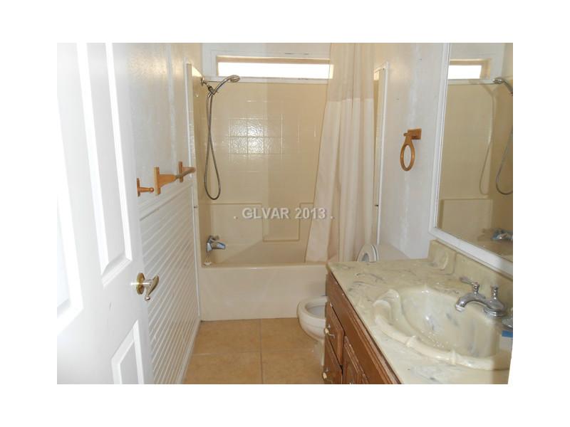 4901 Lawrence Road Pahrump, NV 89048 - Photo 6 of 23 Bathroom.