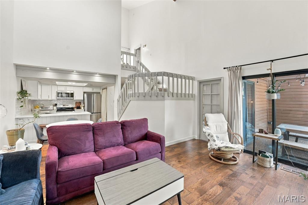 103 Hemingway Lane, Unit B Weldon Spring, MO 63304 - Photo 7 of 47 Gallery Image 7