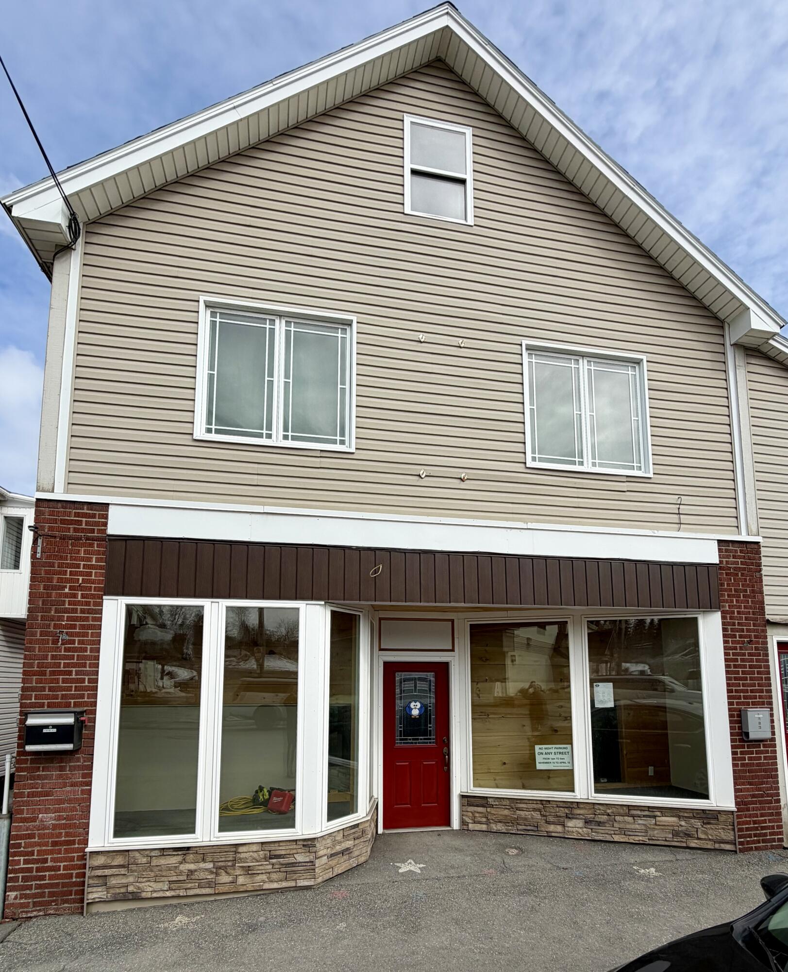 334 Main Street Madawaska, ME 04756 - Photo 2 of 74 IMG_2274
