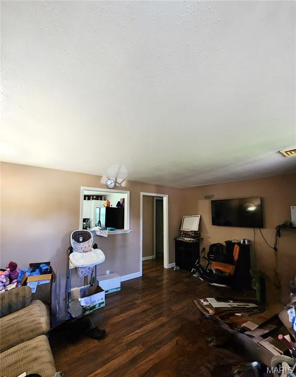 523 Elmont Road Sullivan, MO 63080 - Photo 2 of 16