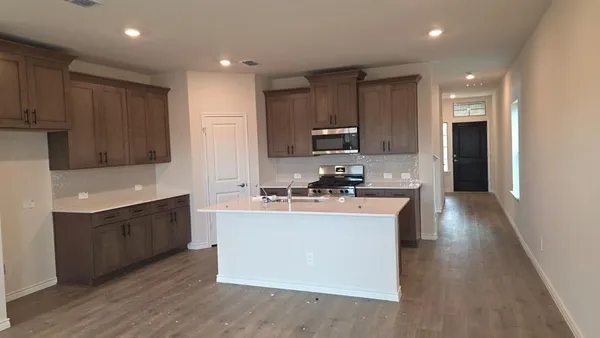 $2,699 | 916 Lost Mine Trail, Little Elm, TX 75068