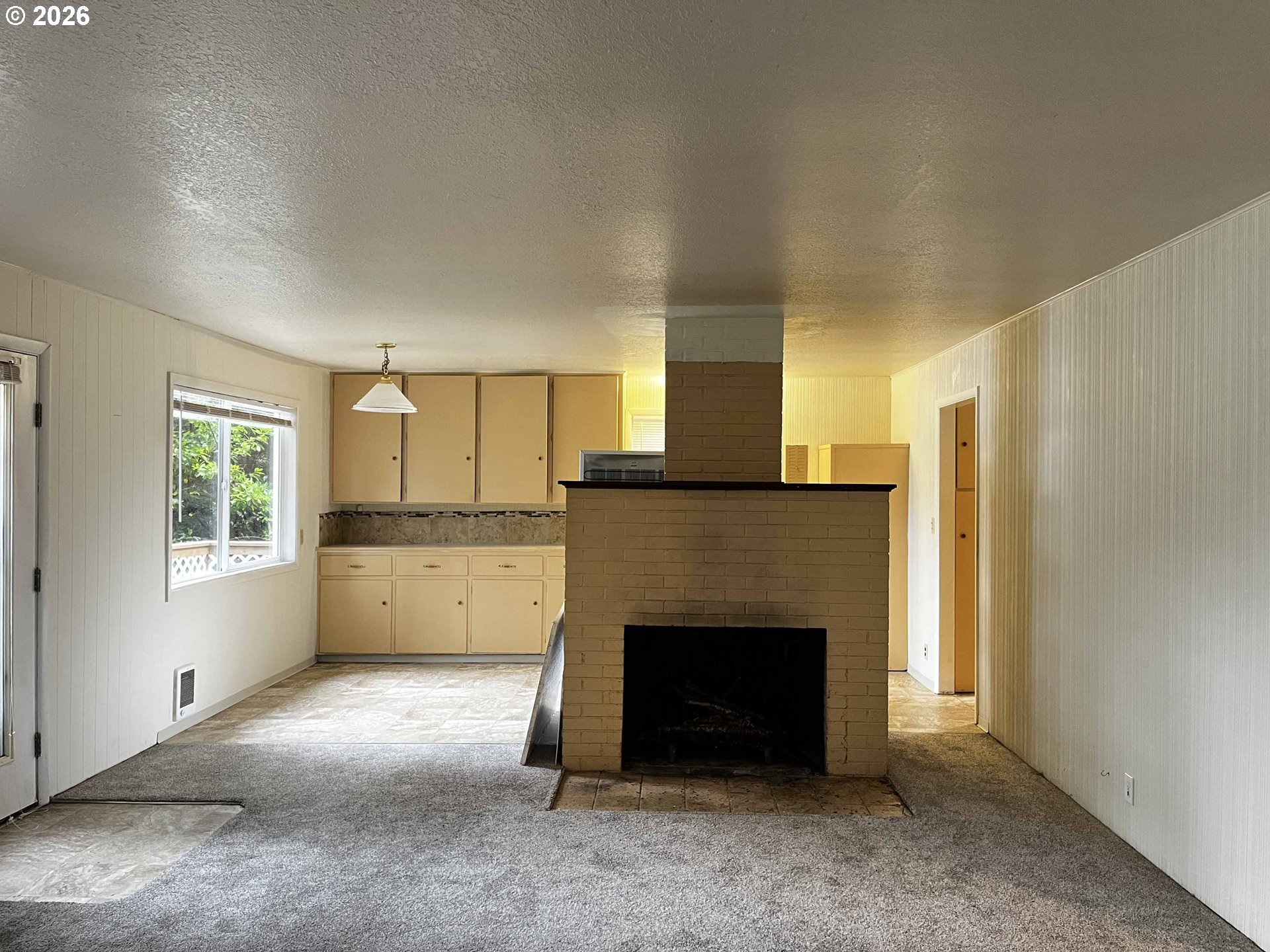 83189 Clear Lake Road Florence, OR 97439 - Photo 15 of 32