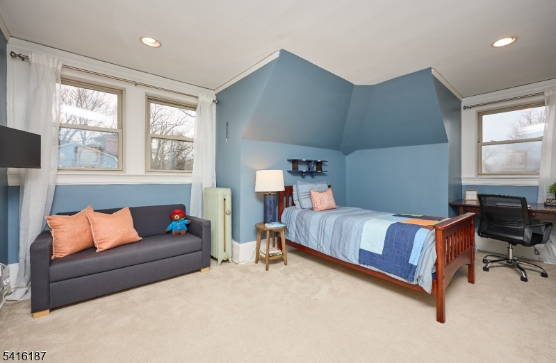 330 Hartford Road South Orange, NJ 07079 - Photo 36 of 50