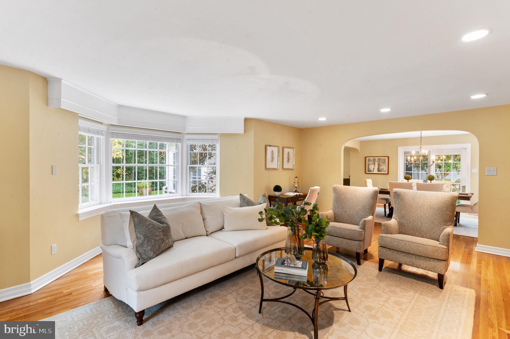 17 Kershaw Road Wallingford, PA 19086 - Photo 20 of 40 Living Room off Dining Room