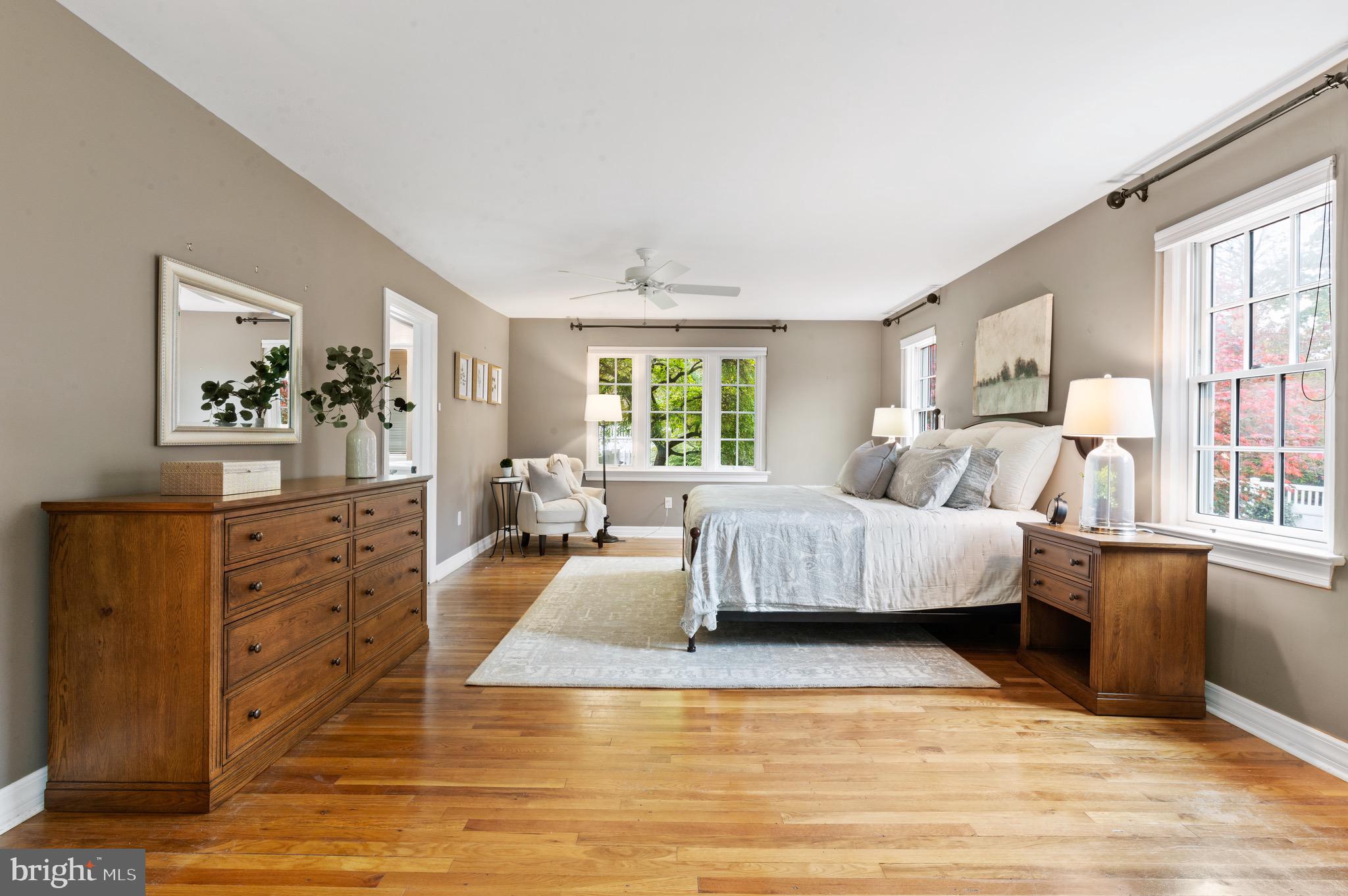 17 Kershaw Road Wallingford, PA 19086 - Photo 25 of 40 Master Bedroom