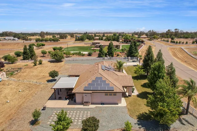 $1,040,888 | 9240 Stablegate Road, Wilton, CA 95693